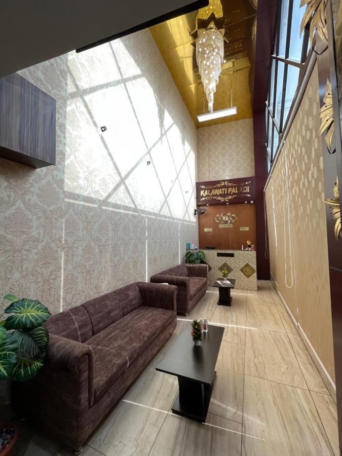 Hotel Kalawati Palace Βαρανάσι Εξωτερικό φωτογραφία