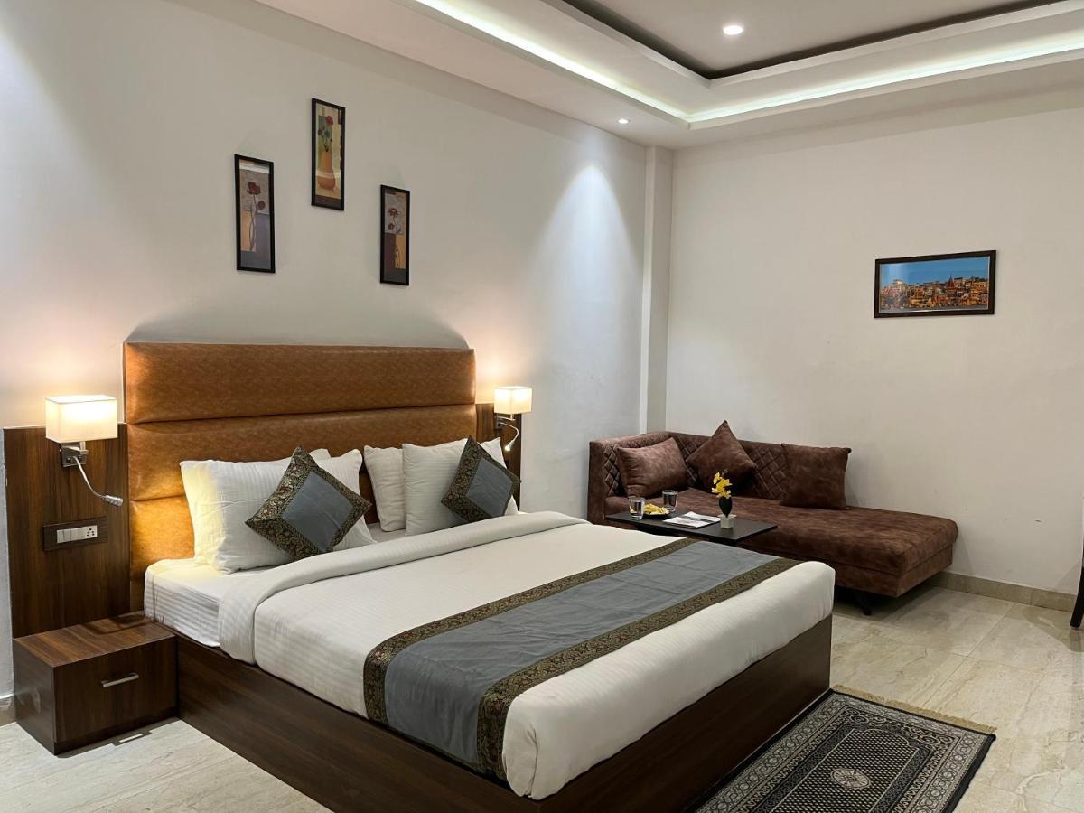 Hotel Kalawati Palace Βαρανάσι Εξωτερικό φωτογραφία